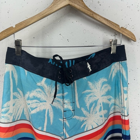 Maui and Sons Men’s Size 32 Black Shark 4 Way Stretch Palm Tree Board Shorts - Picture 4 of 8